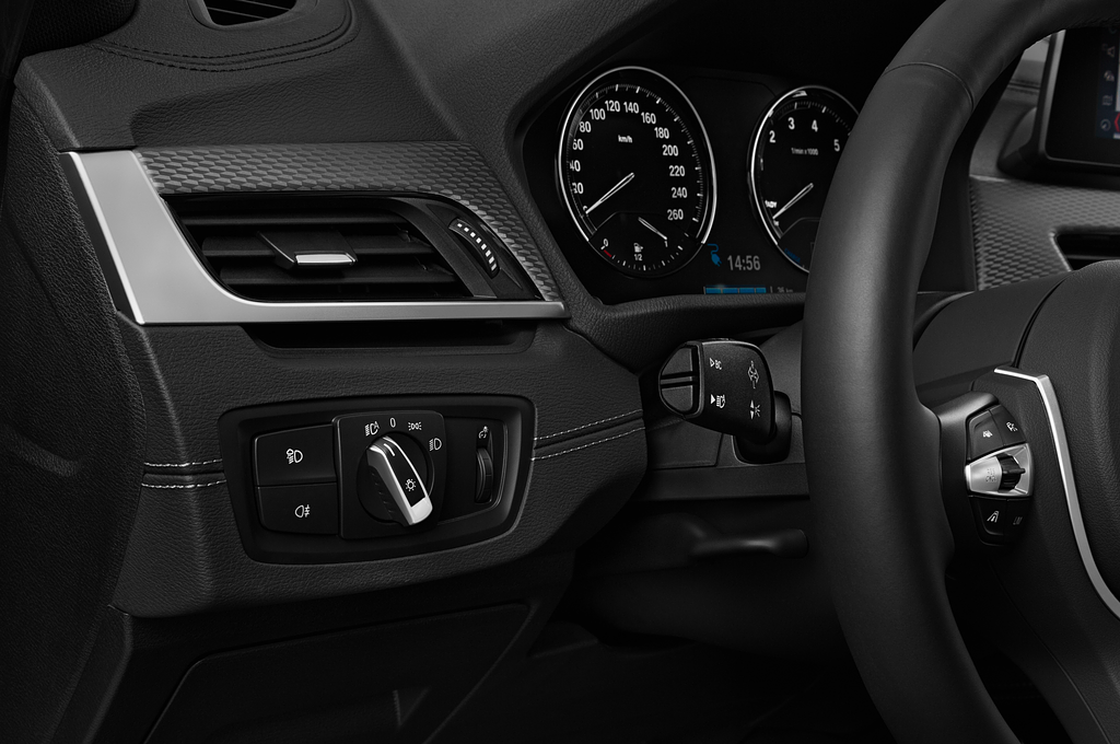 BMW X2 Plug-in-Hybrid (Baujahr 2020) M Sport X 5 Türen Lüftung