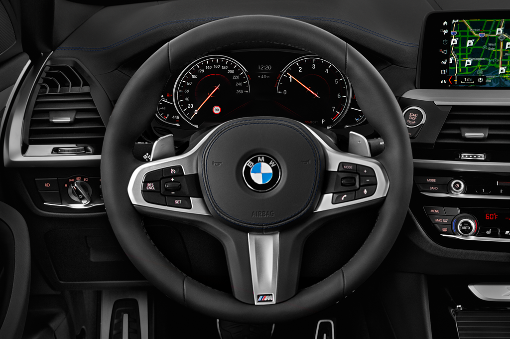 BMW X3 (Baujahr 2022) M Sport 5 Türen Lenkrad
