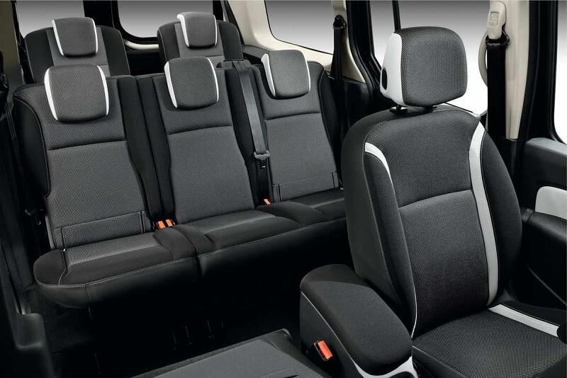 Den Renault Kangoo gibt es auch mit sieben Sitzen