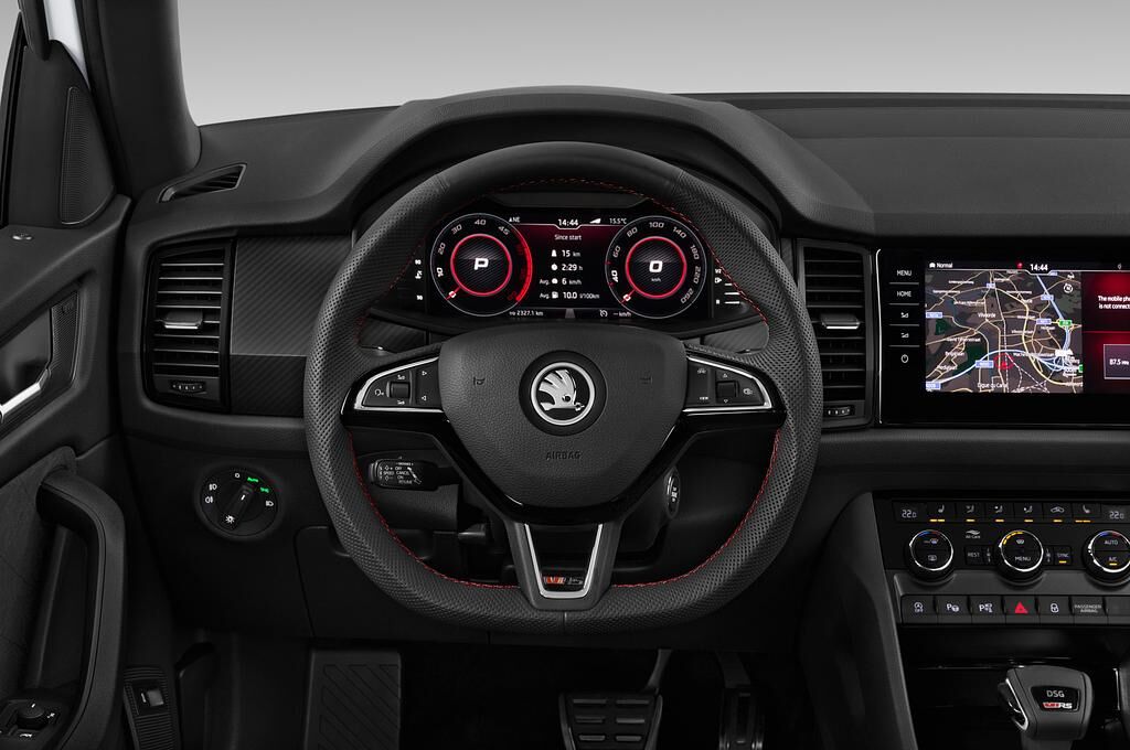 Skoda Kodiaq (Baujahr 2019) RS 5 Türen Lenkrad