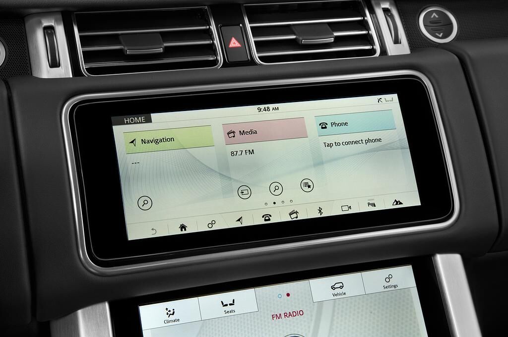 Land Rover Range Rover (Baujahr 2019) HSE 5 Türen Radio und Infotainmentsystem