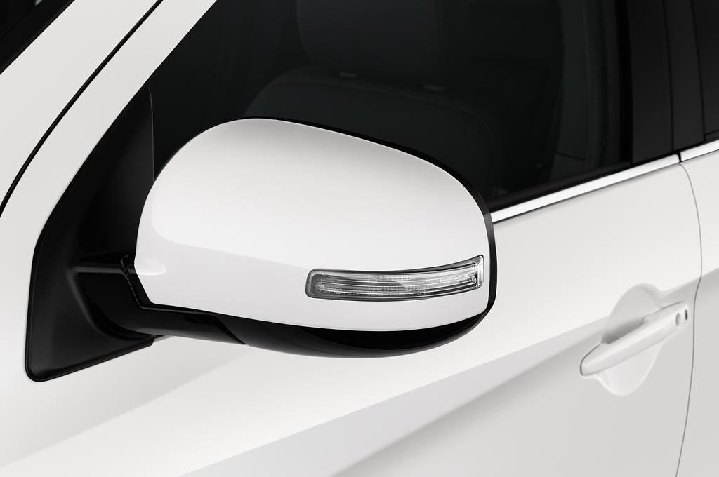 Mitsubishi ASX (Baujahr 2020) Intro Edition + 5 Türen Außenspiegel