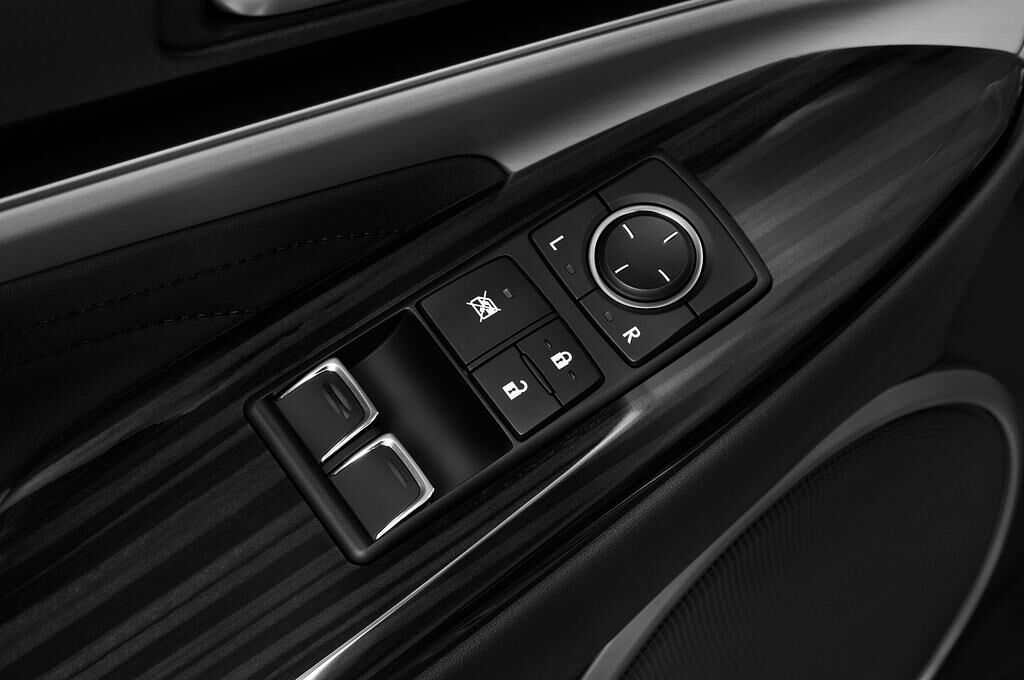 Lexus RC (Baujahr 2019) 300h Luxury Line 2 Türen Bedienungselemente Tür