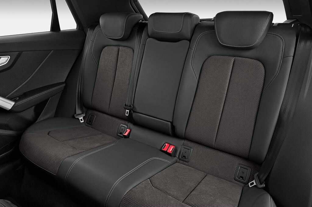 Audi SQ2 (Baujahr 2019) - 5 Türen Rücksitze