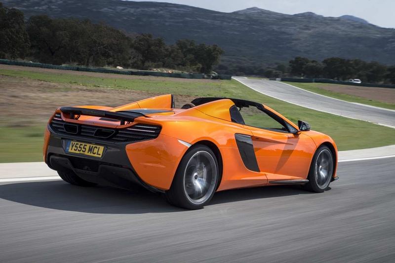 Der McLaren 650S Spider ist ein Hecktriebler.