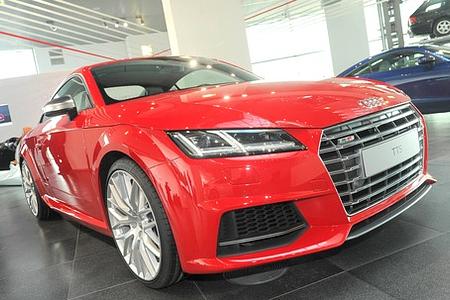 Der neue Audi TT - „Designikone und eine Fahrmaschine mit Top-Performance“ Der neue Audi TT - „Designikone und eine Fahrmaschine mit Top-Performance“