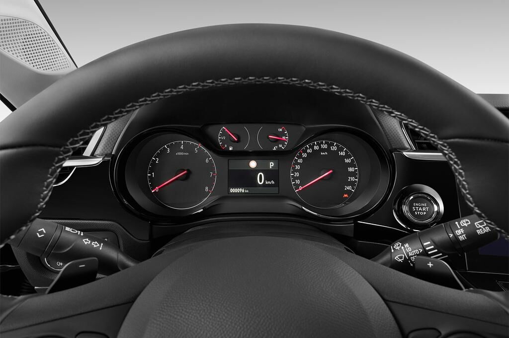 Opel Corsa (Baujahr 2020) Elegance 5 Türen Tacho und Fahrerinstrumente
