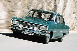 Bodensee-Klassik: Opel-Oldtimer im Dreiländereck auf Tour