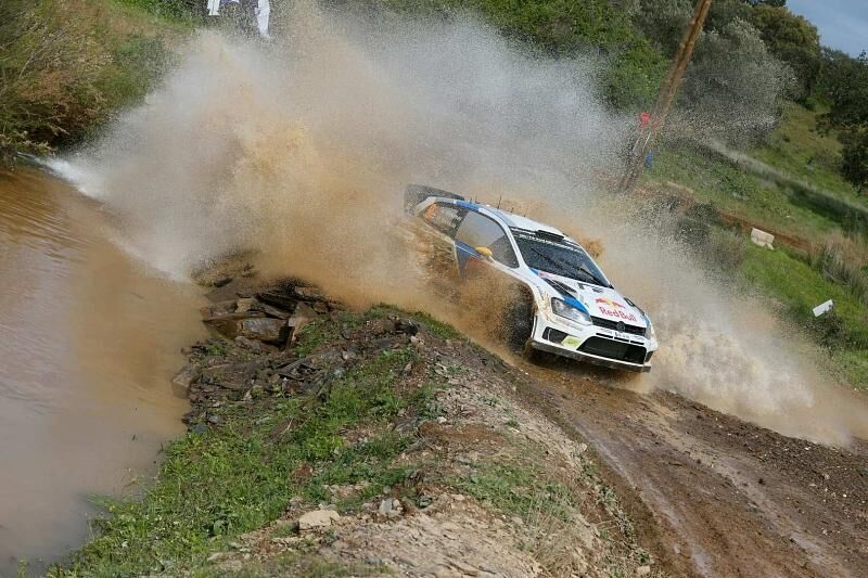 VW Pilot Andreas Mikkelsen verpasste den Sprung aufs Treppchen.