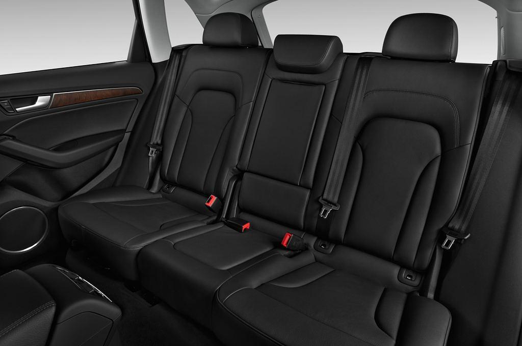 Audi Q5 (Baujahr 2014) - 5 Türen Rücksitze