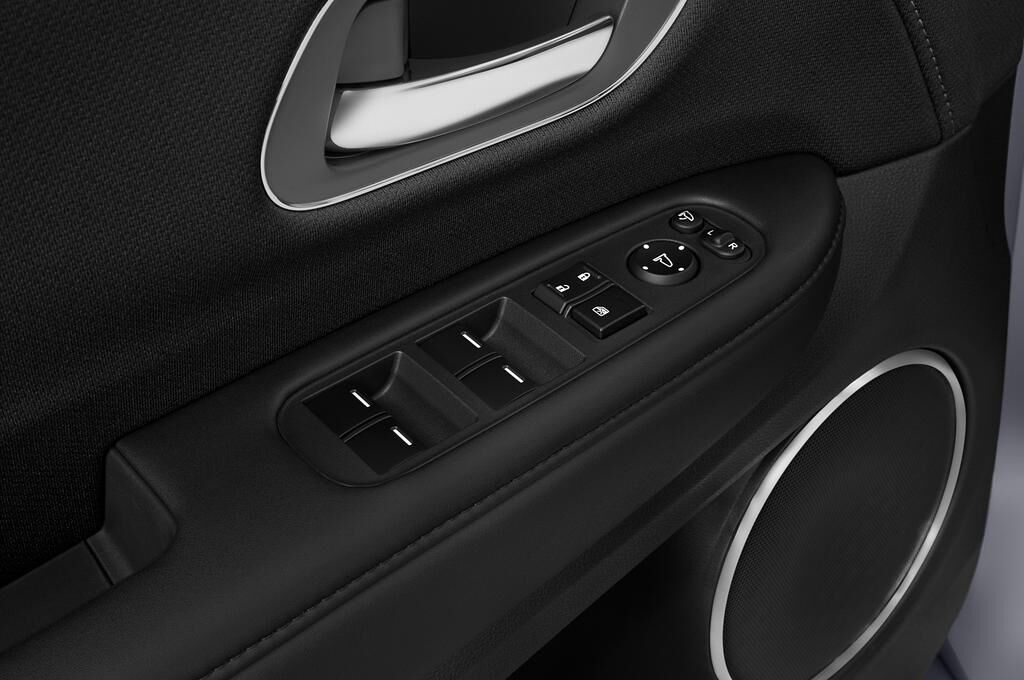 Honda HR-V (Baujahr 2020) Executive 5 Türen Bedienungselemente Tür