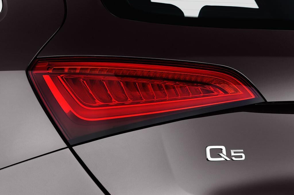 Audi Q5 (Baujahr 2016) - 5 Türen Rücklicht
