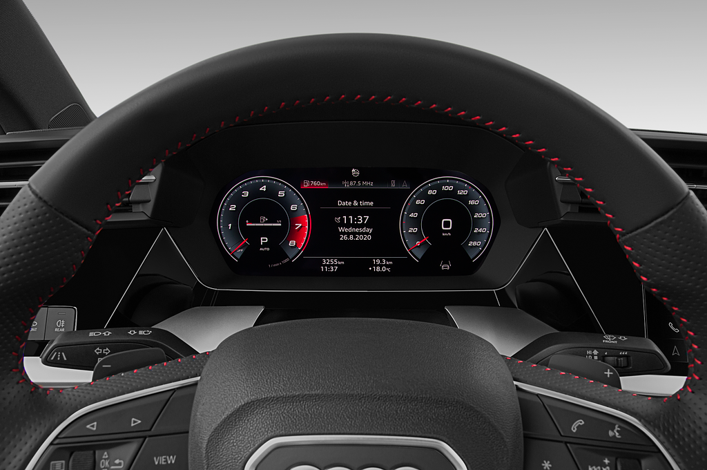 Audi A3 (Baujahr 2020) S Line 4 Türen Tacho und Fahrerinstrumente