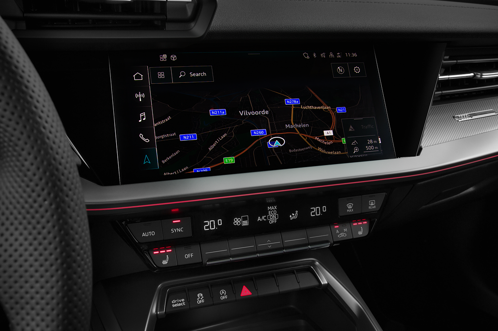 Audi A3 Sportback (Baujahr 2020) S-Line 5 Türen Mittelkonsole