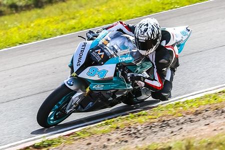 BMW Kundensport: Sieg in der brasilianischen Superbike-Meisterschaft
