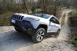 Jeep Cherokee 3.2 V6 4x4 Trailhawk Fahrbericht: 4x4 extrem   