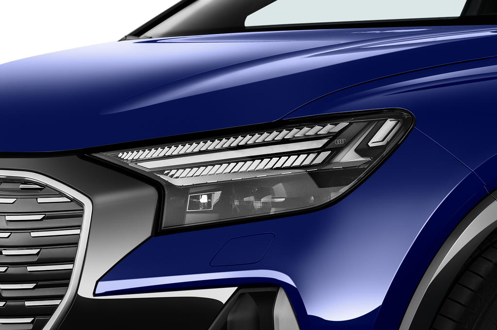Audi Q4 e-tron (Baujahr 2022) EV S Line 5 Türen Scheinwerfer