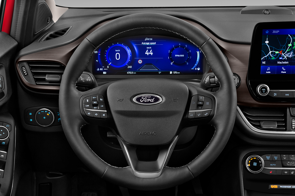 Ford Puma (Baujahr 2020) Titanium X 5 Türen Lenkrad