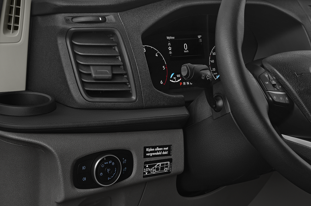 Ford Transit Custom (Baujahr 2020) Nugget 4 Türen Lüftung