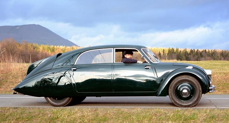 Tatra T77 Copyright by Pavel Kasik