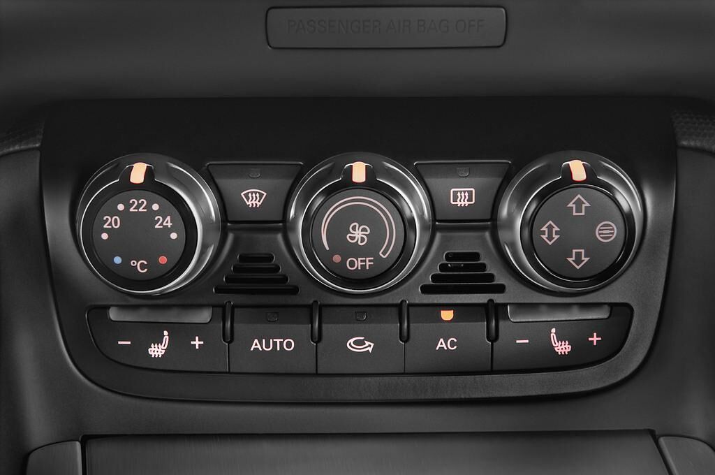 Audi TT RS (Baujahr 2012) - 3 Türen Temperatur und Klimaanlage