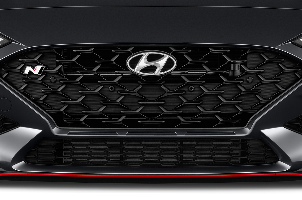 Hyundai i30 Fastback N (Baujahr 2021) N Line 5 Türen Kühlergrill und Scheinwerfer
