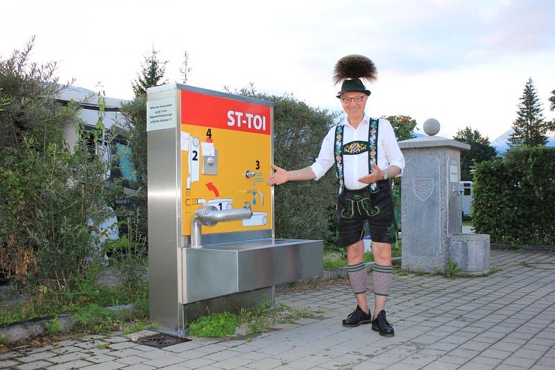 Armin Zick vor seiner Erfindung: ST-TOI.