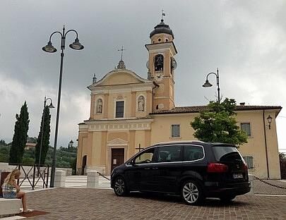 Ein schöner Hintergrund für den Seat Alhambra mit 177 PS TDI. 