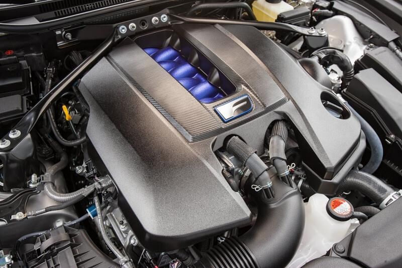 Lexus RC F - der fünf Liter große V8 leistet 477 PS