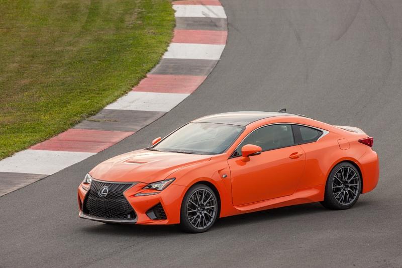 Lexus RC F - passt auch auf die Rennstrecke