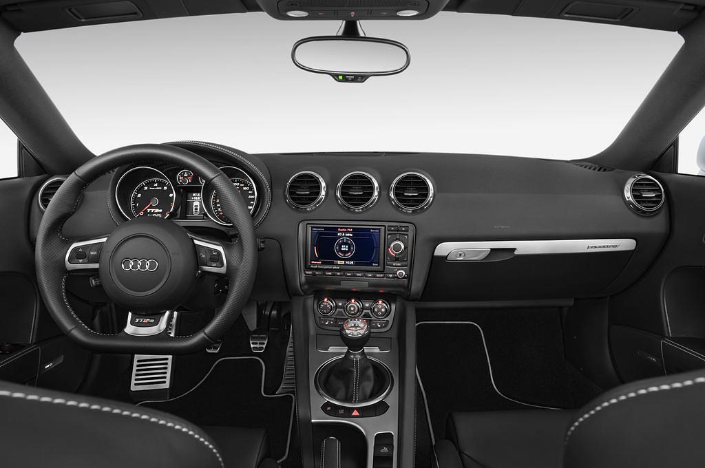 Audi TTS RS (Baujahr 2011) - 2 Türen Cockpit und Innenraum