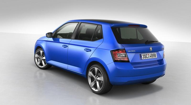 Der Fabia ist kürzer, bietet aber im Innenraum mehr Platz