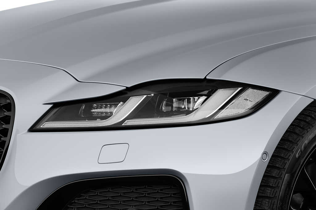 Jaguar XF Sportbrake (Baujahr 2021) R-Dynamic S 5 Türen Scheinwerfer