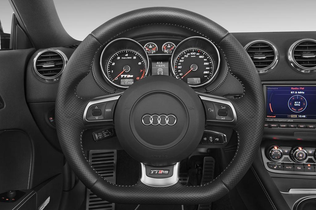 Audi TTS RS (Baujahr 2011) - 2 Türen Lenkrad