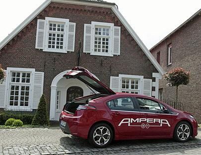 Egal wohin man mit dem Opel Ampera hinfährt. Er sorgt für Aufmerksamkeit.