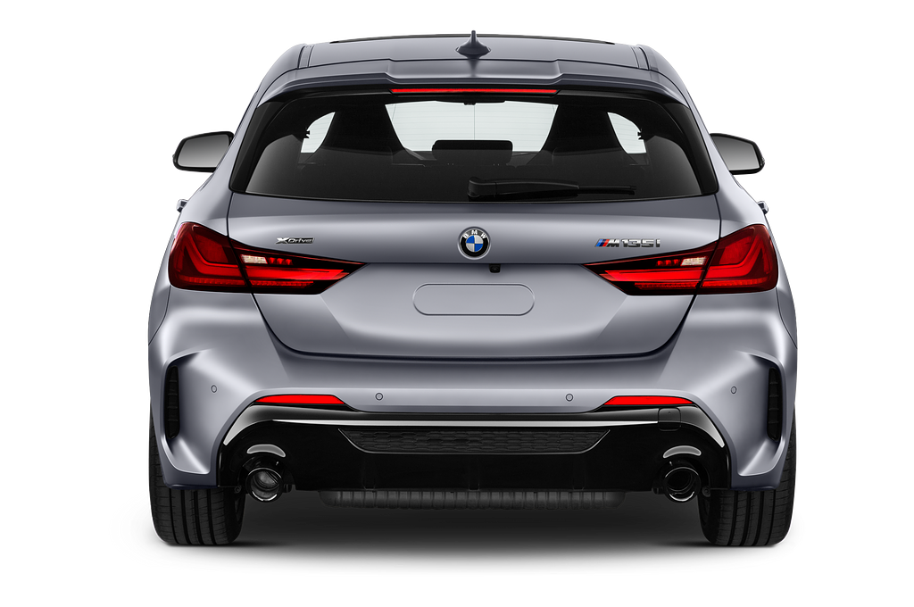 BMW M135I XDRIVE (Baujahr 2022) M135i 5 Türen Heckansicht