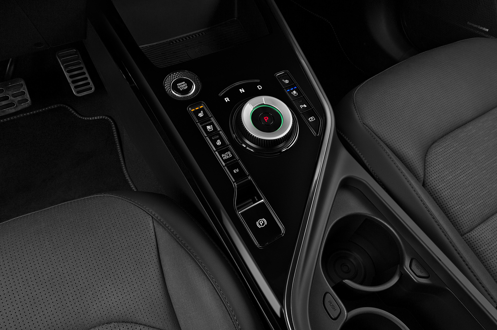 Kia Niro Plug-in Hybrid (Baujahr 2023) Spirit 5 Türen Schalthebel