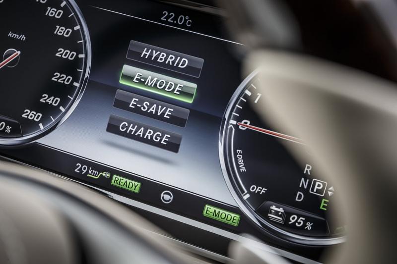 Mercedes S 500 Plug-In-Hybrid: es gibt vier Fahrmodi