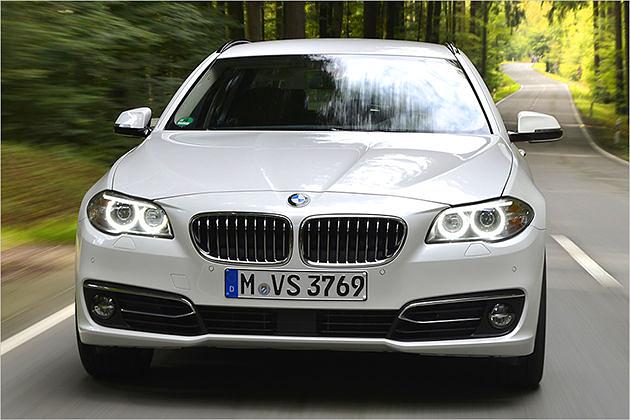 Als Limousine mit Achtgang-Automatik erreicht der 520d einen CO2-Ausstoß von 109 Gramm pro Kilometer
