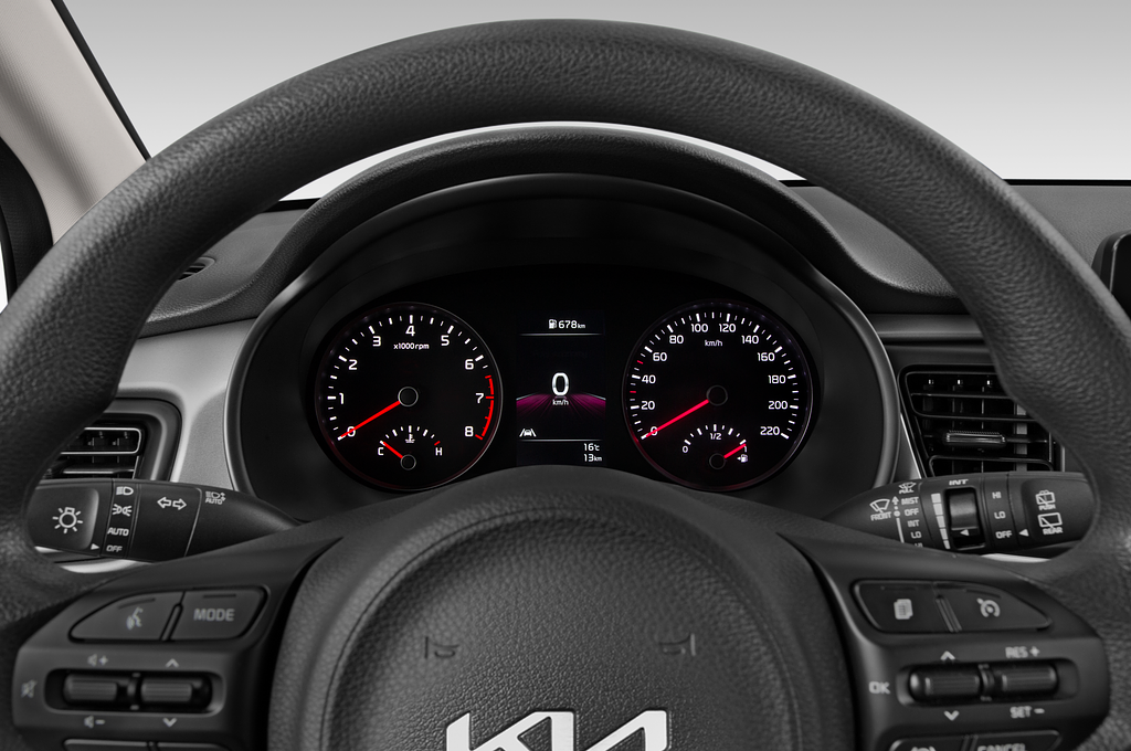 Kia Rio (Baujahr 2021) Spirit 5 Türen Tacho und Fahrerinstrumente