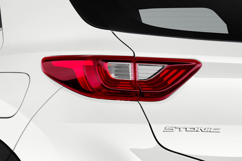 Kia Stonic (Baujahr 2023) Spirit 5 Türen Rücklicht