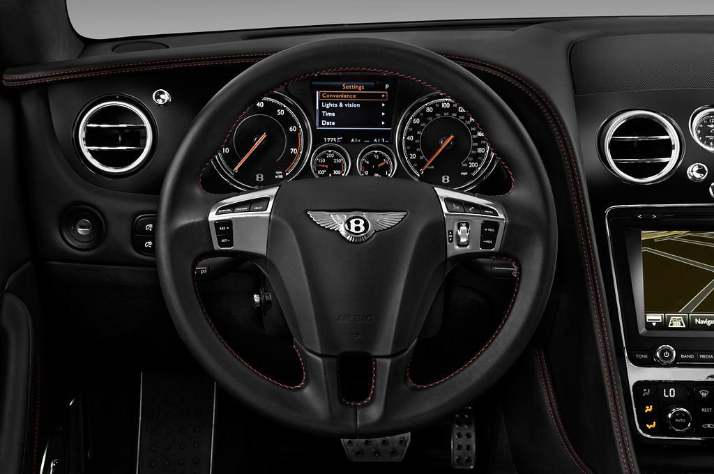 Bentley Continental GT (Baujahr 2017) - 2 Türen Lenkrad