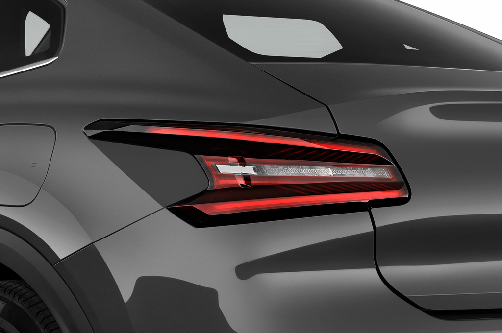 Citroen E-C4 X (Baujahr 2023) Shine 5 Türen Rücklicht