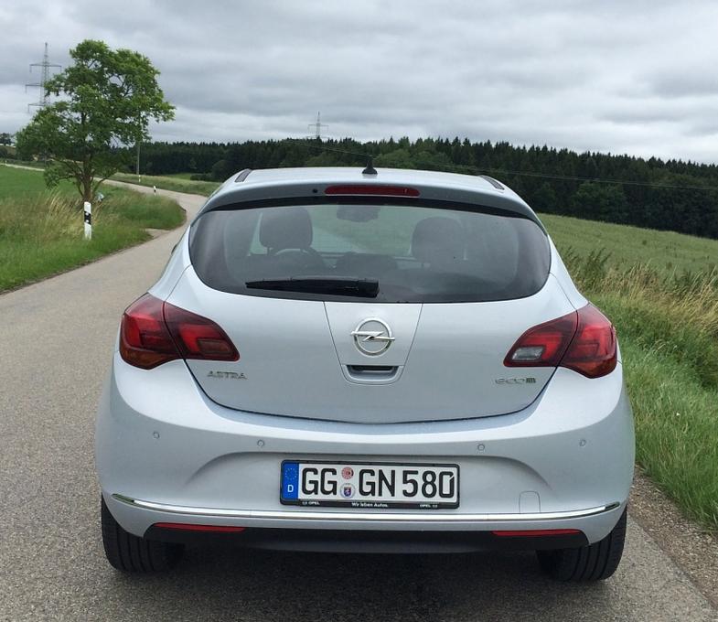 Opel Astra 1.6 CDTI, Modell 2014