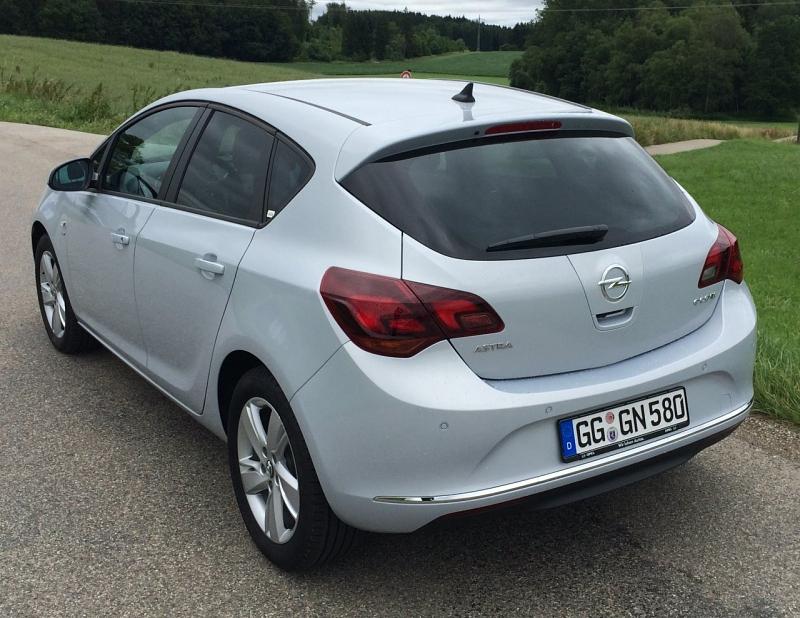 Opel Astra 1.6 CDTI, Modell 2014