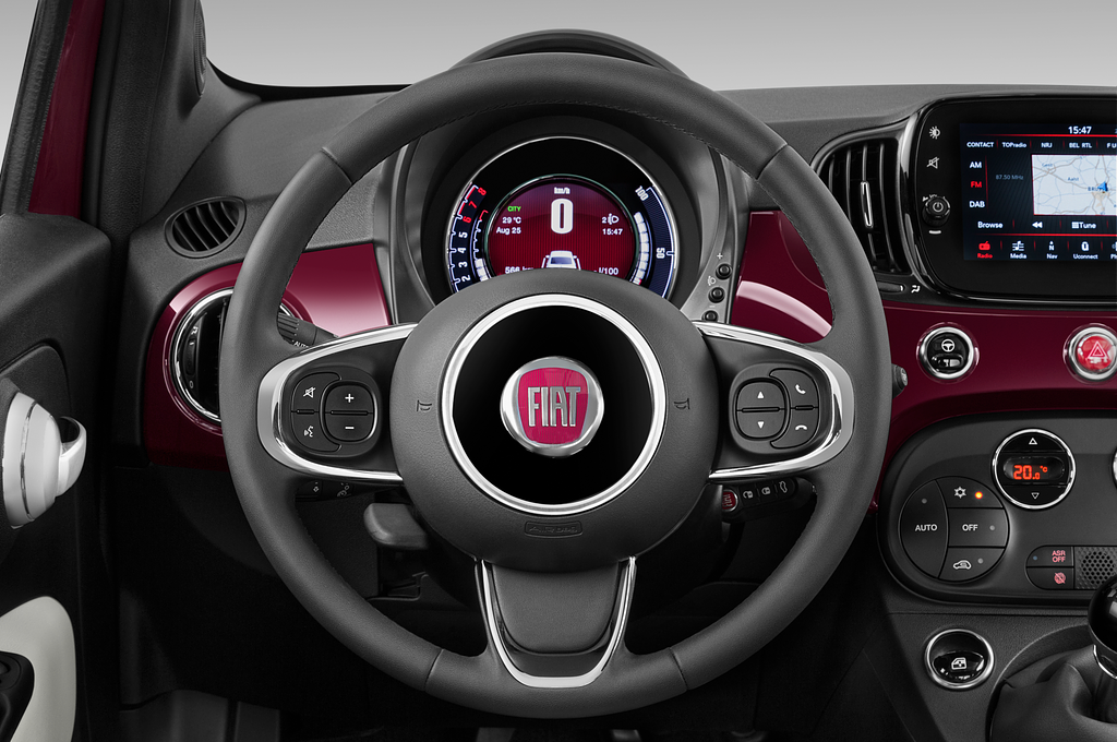 FIAT 500 (Baujahr 2022) Dolcevita 3 Türen Lenkrad