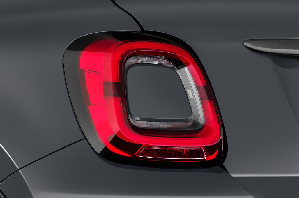 FIAT 500X (Baujahr 2022) Sport 5 Türen Rücklicht