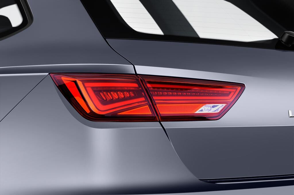 SEAT Leon ST (Baujahr 2018) Style 5 Türen Rücklicht