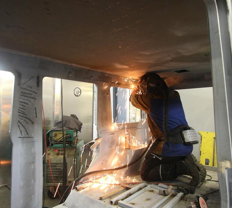 Alpha Armouring produziert schwer gepanzerte Geländewagen