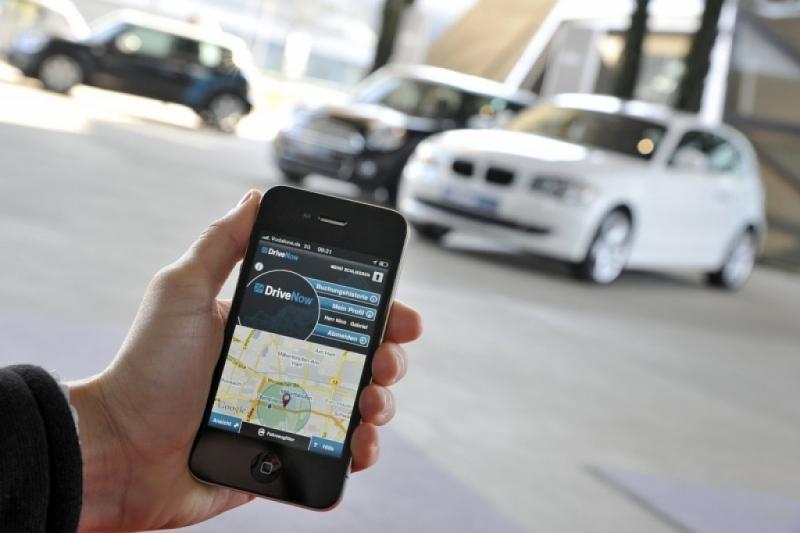 DriveNow - ein Gemeinschaftsprojekt von BMW und Sixt